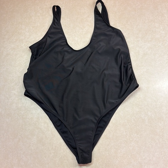 Boohoo Maternity One Piece Scoop Back Swimsuit Black Grow With Me Size 16 NWT - Picture 3 of 7
